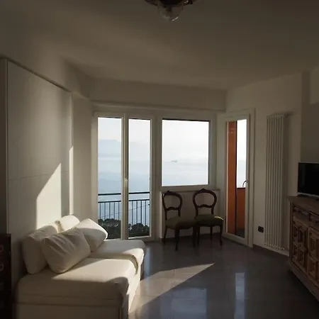 Apartment Acqua Brillante Citra 009010-lt-0102